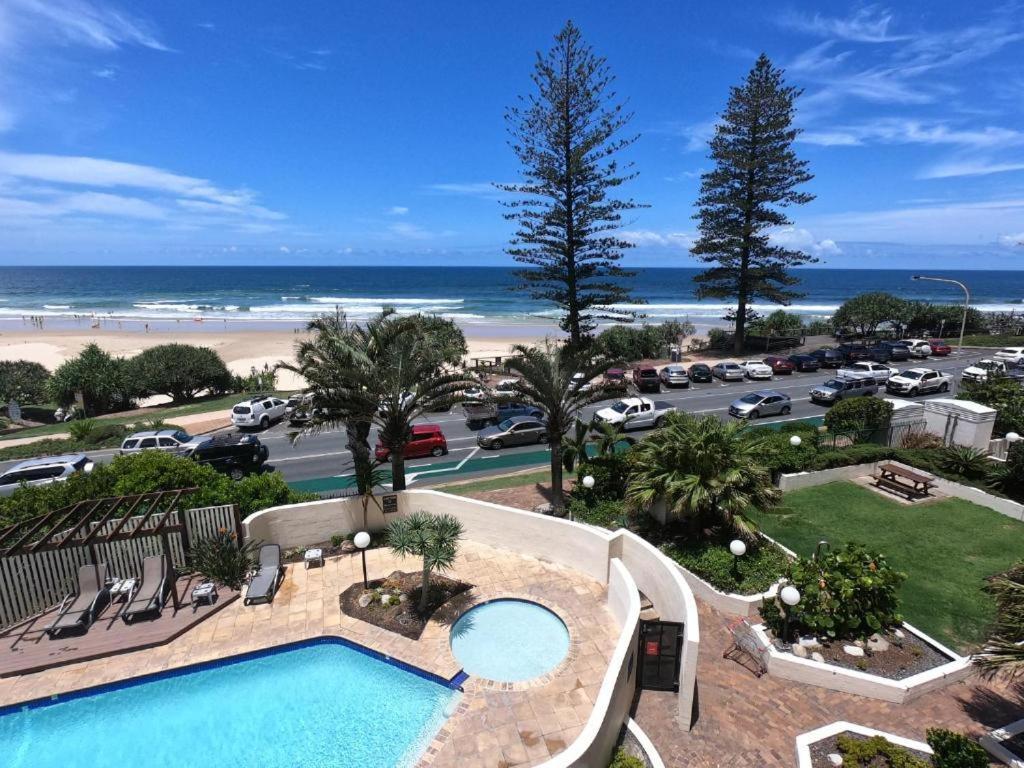 Deluxe Two Bedroom Apartment With Ocean Views 쿨룸비치 외부 사진